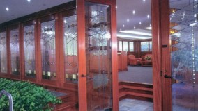 Frank Lloyd Wright Style Windows in Commerical Office Building